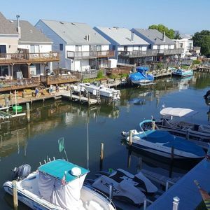 Meet your Posher, Vickie